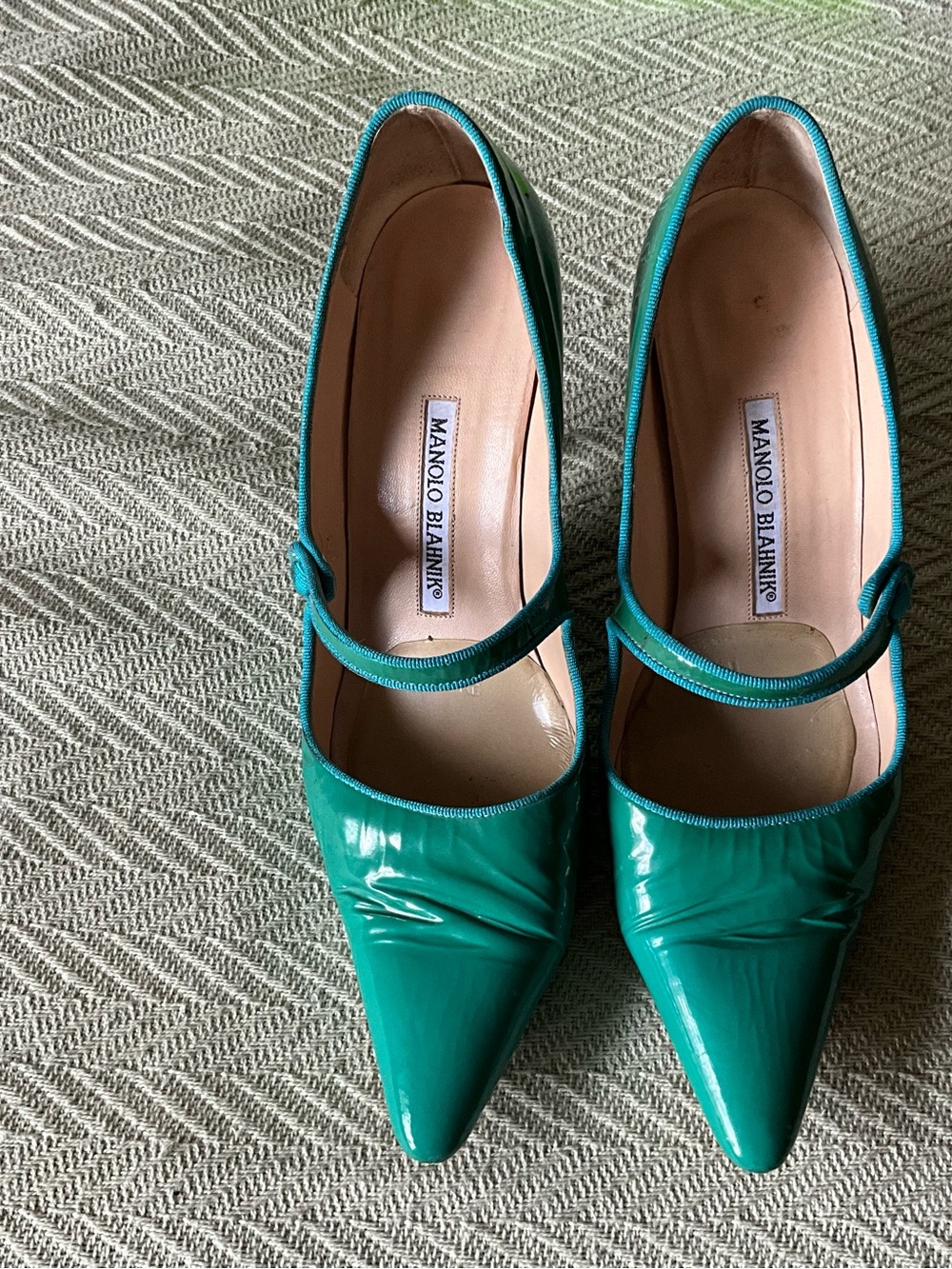 Manolo Blahnik Emerald Patent Leather Pointed Mary Jane Pumps